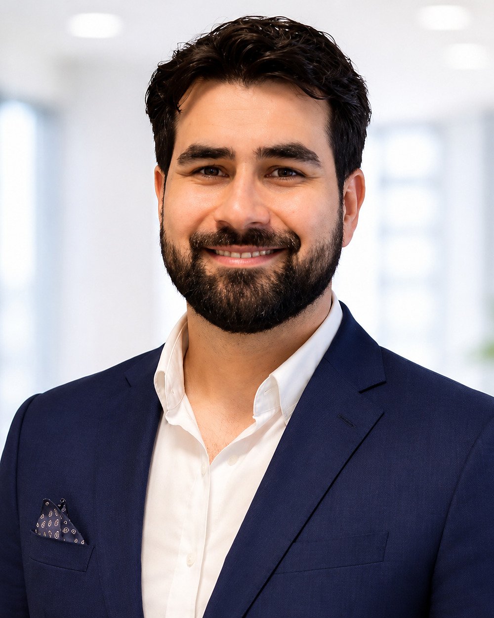 Javier Alvarado, specialist in the Crown & Cairn network